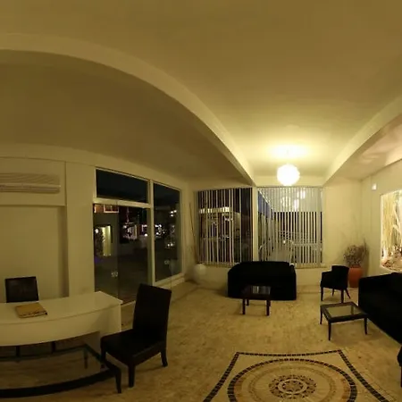 Club Munamar Szálloda 4*