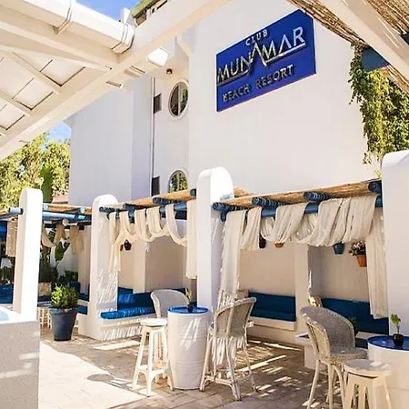 Club Munamar Szálloda