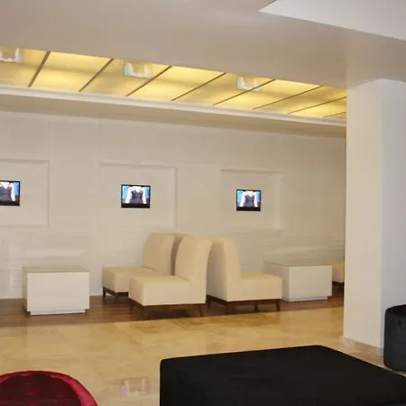 מלון Club Munamar 4*