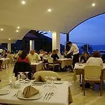Hotel Club Munamar