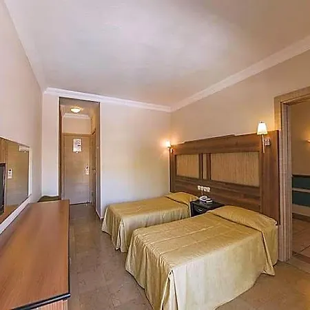 Club Munamar Otel