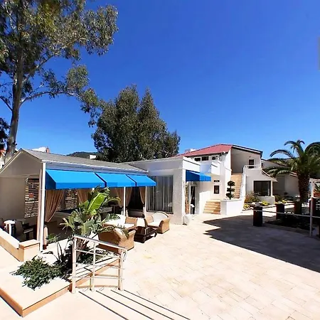 Club Munamar 4* مرمريس