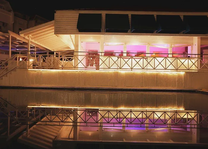 Club Munamar 4* מרמריס