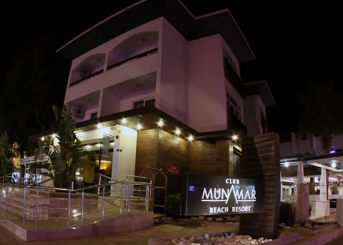 Club Munamar מלון מרמריס