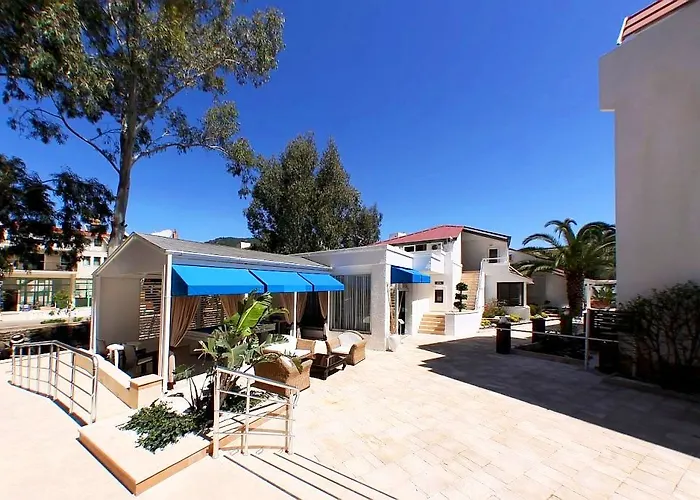 Club Munamar 4* מרמריס